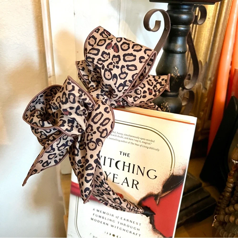 New! The Big Bow “Cheetah” Wired Ribbon Bow Statement Headband 🐆